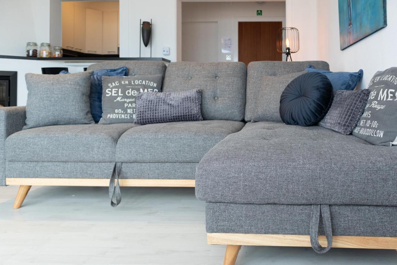 Modern Appartement Met Uniek Zeezicht ก๊กไซเดอ ภายนอก รูปภาพ