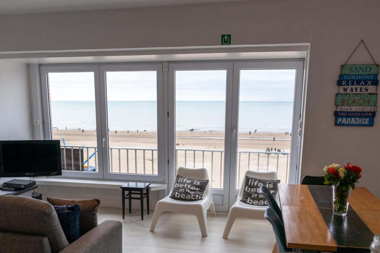 Modern Appartement Met Uniek Zeezicht ก๊กไซเดอ ภายนอก รูปภาพ