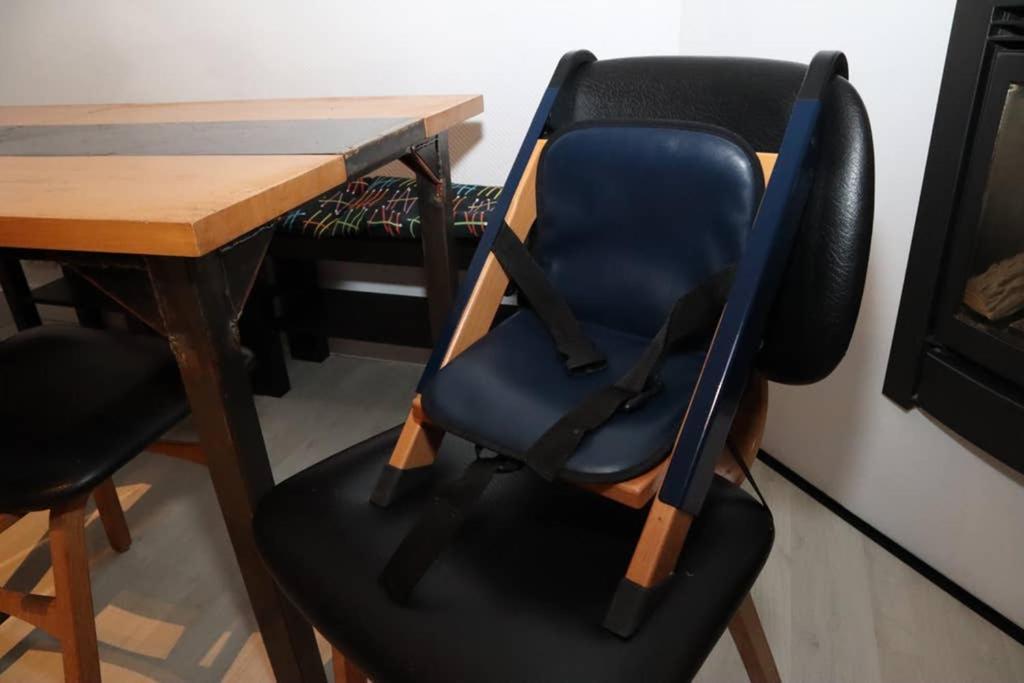 Modern Appartement Met Uniek Zeezicht ก๊กไซเดอ ภายนอก รูปภาพ