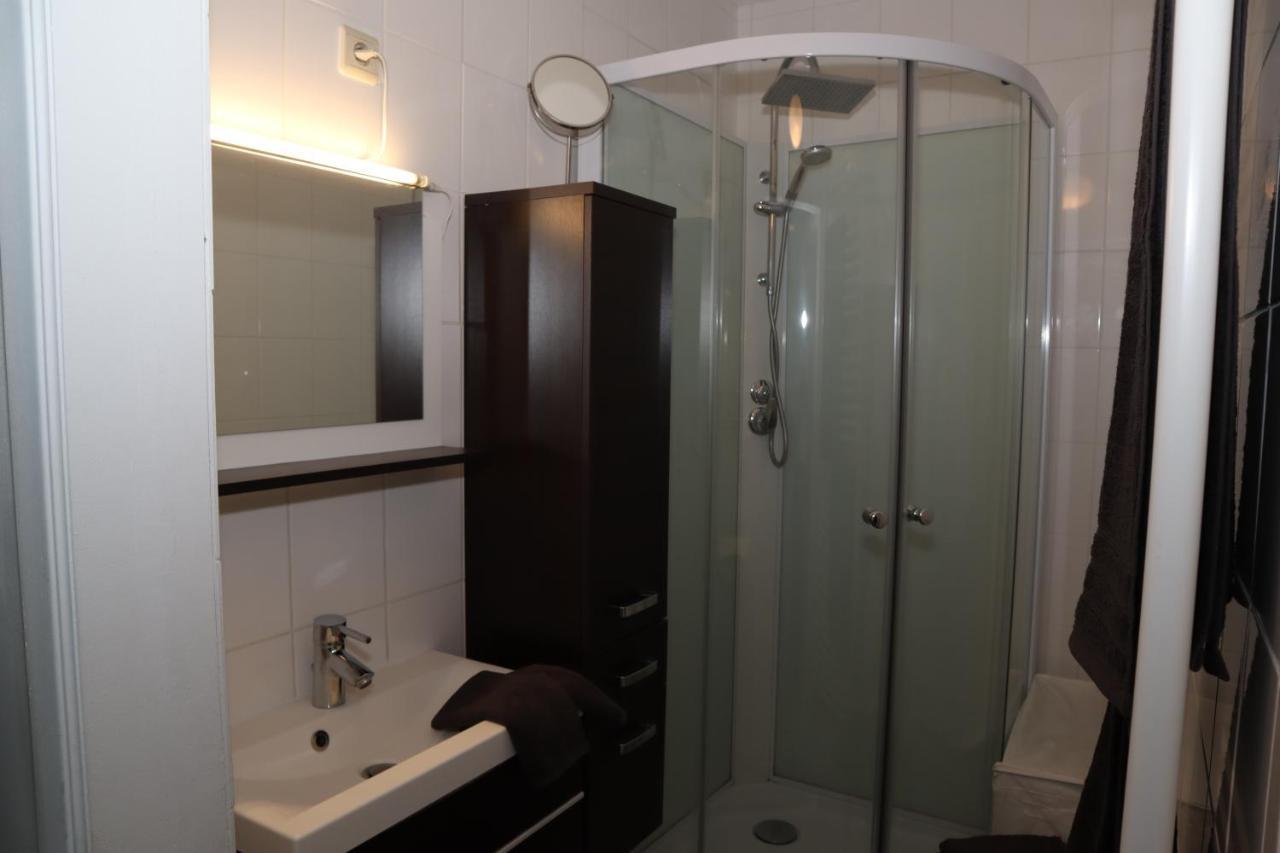 Modern Appartement Met Uniek Zeezicht ก๊กไซเดอ ภายนอก รูปภาพ