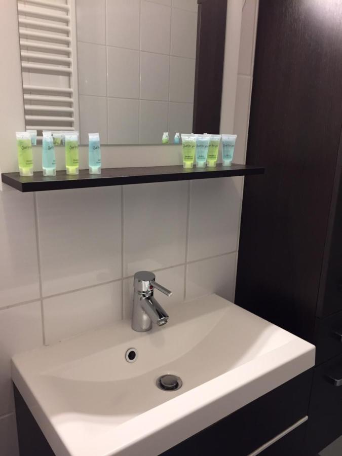 Modern Appartement Met Uniek Zeezicht ก๊กไซเดอ ภายนอก รูปภาพ